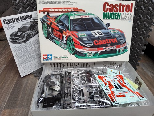 Tamiya nsx castrol - 1:24,